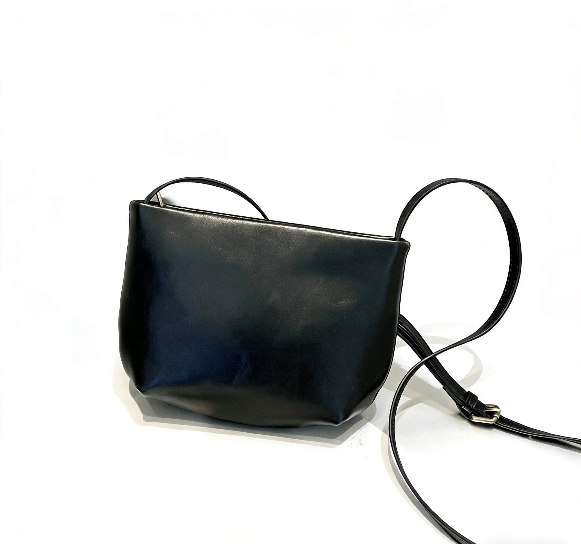 Small hand loop bag, one-shoulder bag, small bag, genuine leather