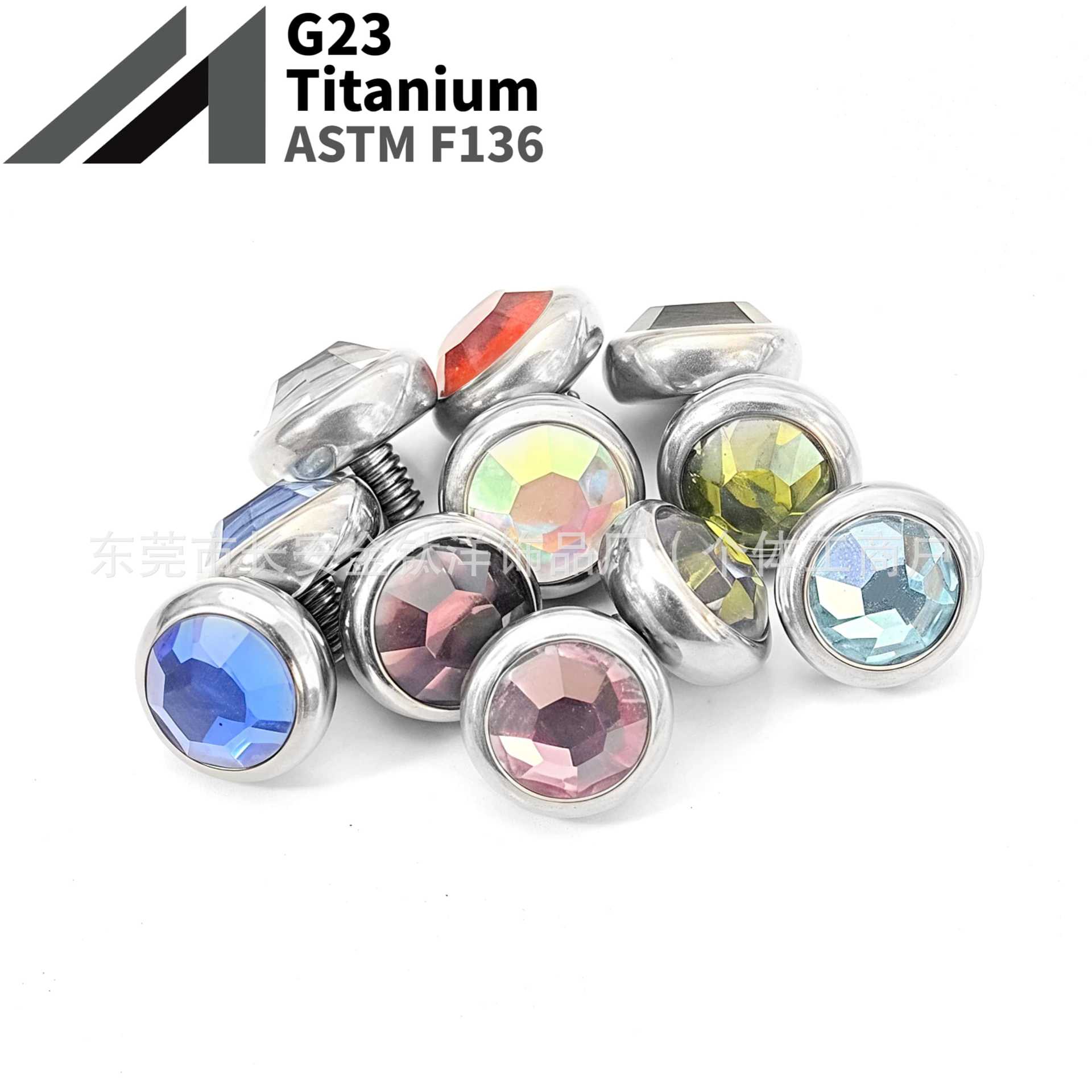 16G labret stud size and finish detail