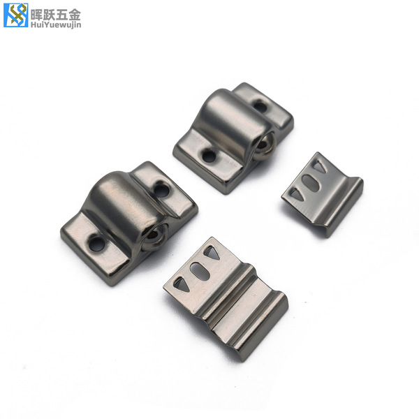 Door clip