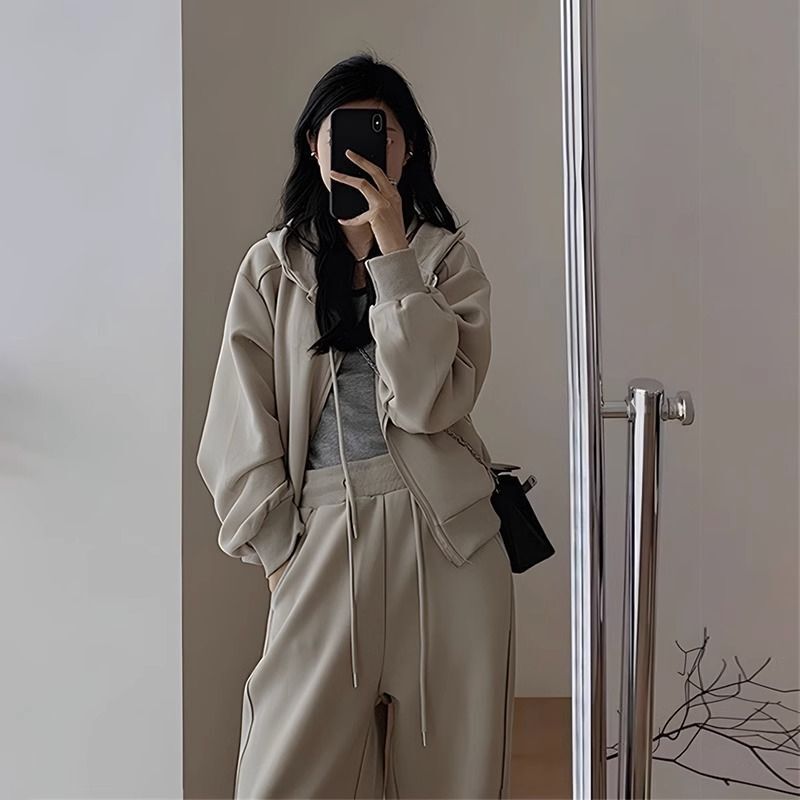 早秋装2025新款茶系穿搭一整套大码女装今年流行盐系卫衣两件套装|undefined