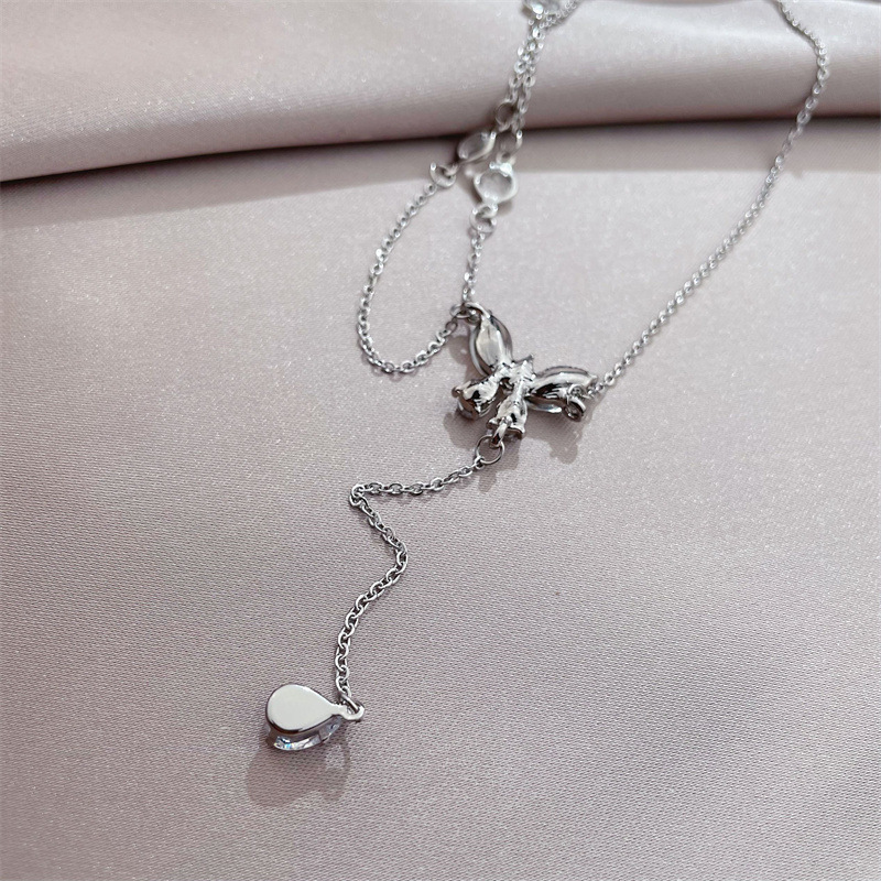 Tongfang Ornament Fairy Super Flash Chain Zircon Water Drops Butterfly Clavicle Chain Temperament Entry Lux Ins Style Necklace for Womenpicture3