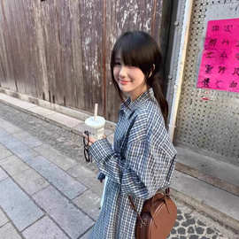韩系蓝色格纹衬衫外套女早秋新款设计感宽松百搭衬衣气质chic上衣