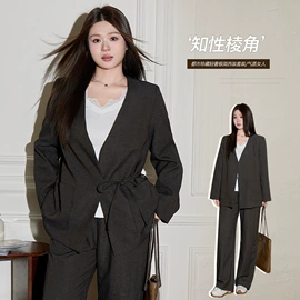 大码连衣裙;大码T恤;大码半身裙