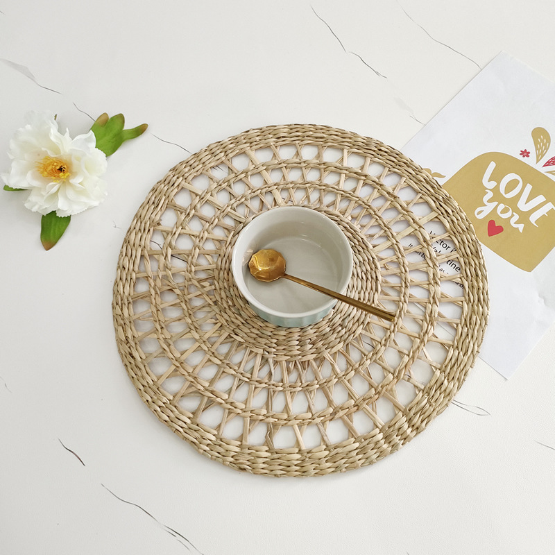 Tejido a mano redondo anti-corrosión almohadilla de comedor occidental natural ecológico tejido de paja al por mayor 1593.