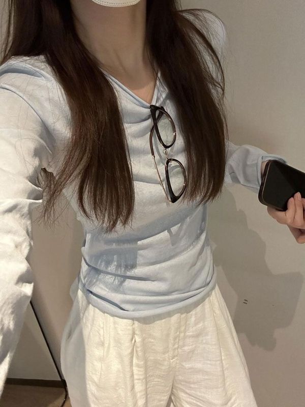 浅蓝色卷边长袖T恤女2025秋季防晒罩衫春秋韩系百搭薄款打底上衣|undefined
