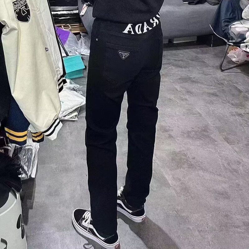Black Jeans for Men and Women National Fashion High Street American Vintage Embroidered Letters Mid-Waist Straight Hip-Hop Loose Jeans Black Jeans for Men and Women National Fashion High Street American Vintage Embroidered Letters Mid-Waist Straight Hip-Hop Loose Jeans