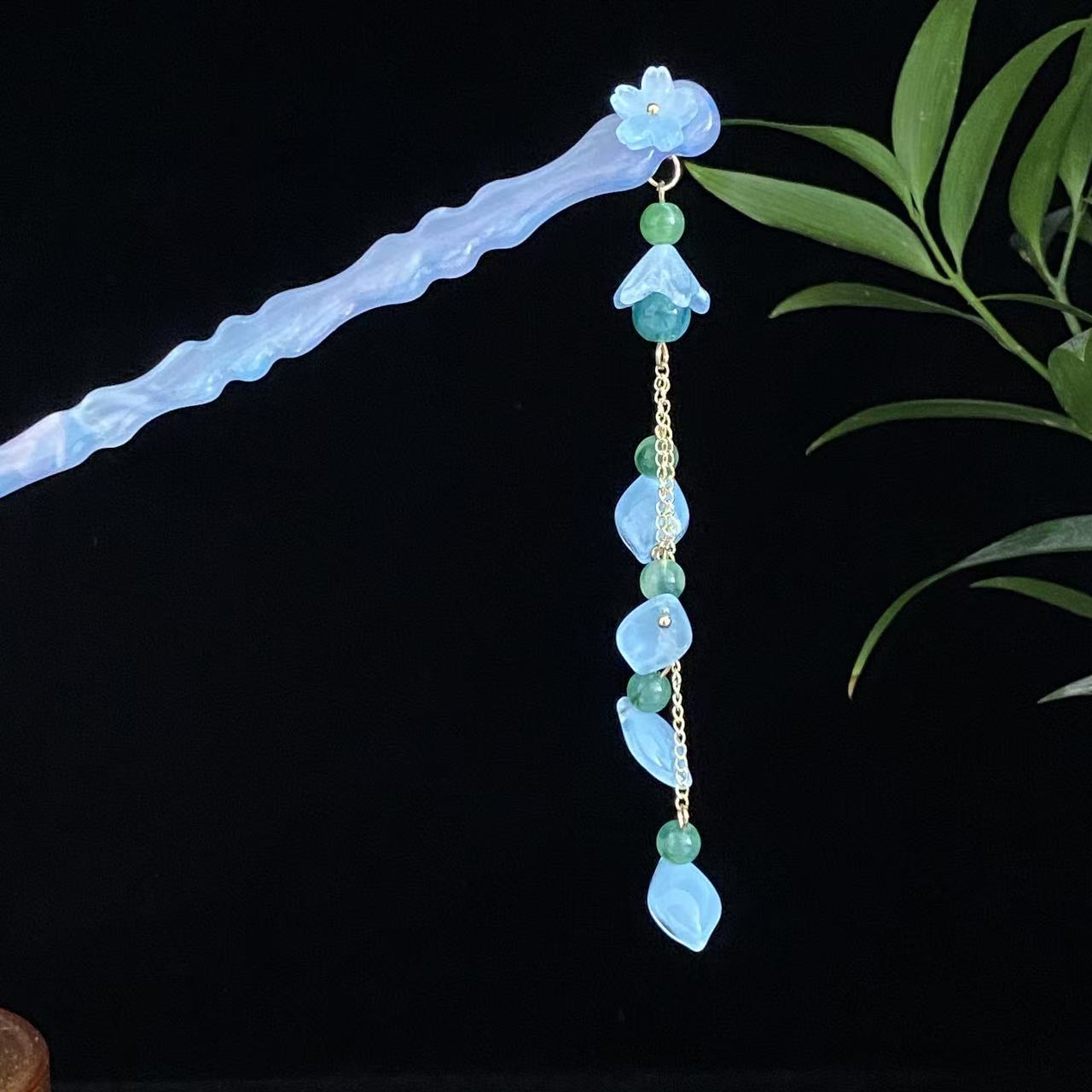Hairpin 2490
