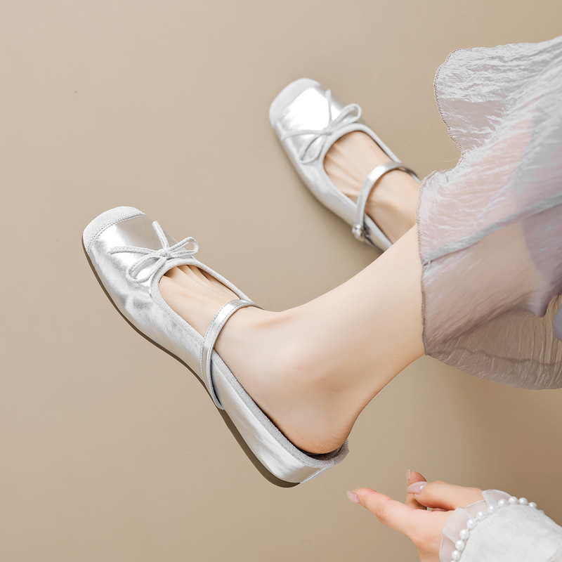 Square-Toe Slip-On Ballet Flats with French-Style Hidden Heel and Bow, Silver Summer New Style for Women Square-Toe Slip-On Ballet Flats with French-Style Hidden Heel and Bow, Silver Summer New Style for Women