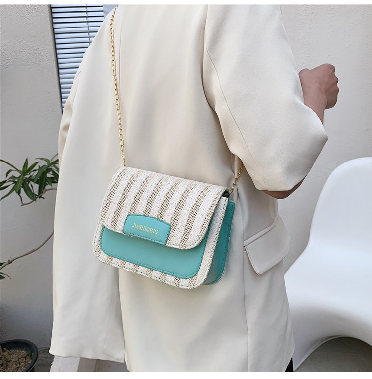 Fashion Chain Shoulder Messenger Small Square Bag display picture 15