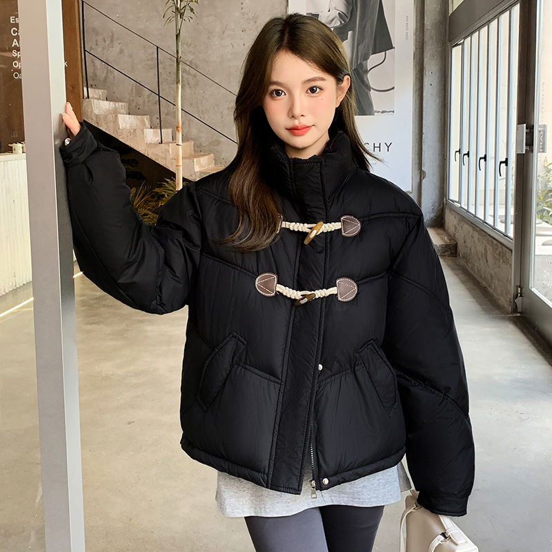 검은색