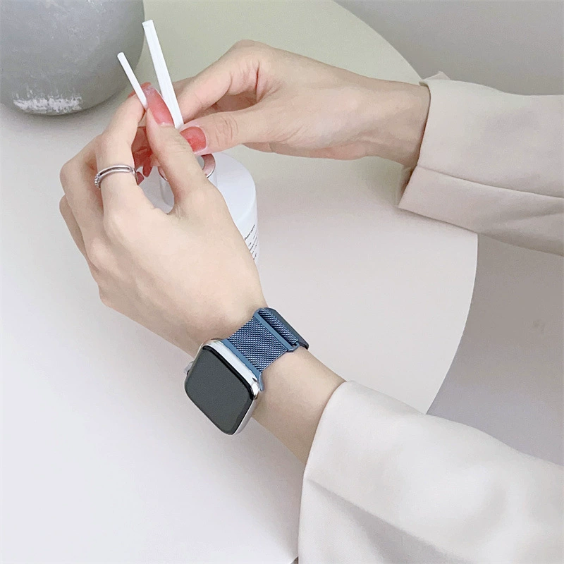 Roundtail Magnetic Milan Starlight Metal Ribbon is suitable for S78IWATCH654SE apple watches with men and women
