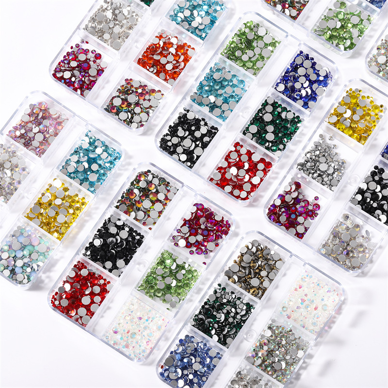 Cross-border exclusivo 6-grid tamaño mixto de uñas joyas de diamantes planos color mágico transparente AB caja de uñas rhinestone al por mayor