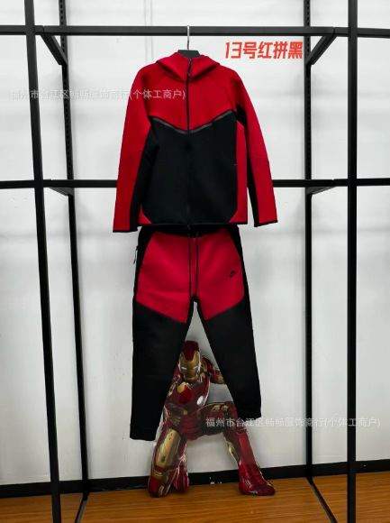 Suit. red and black / S