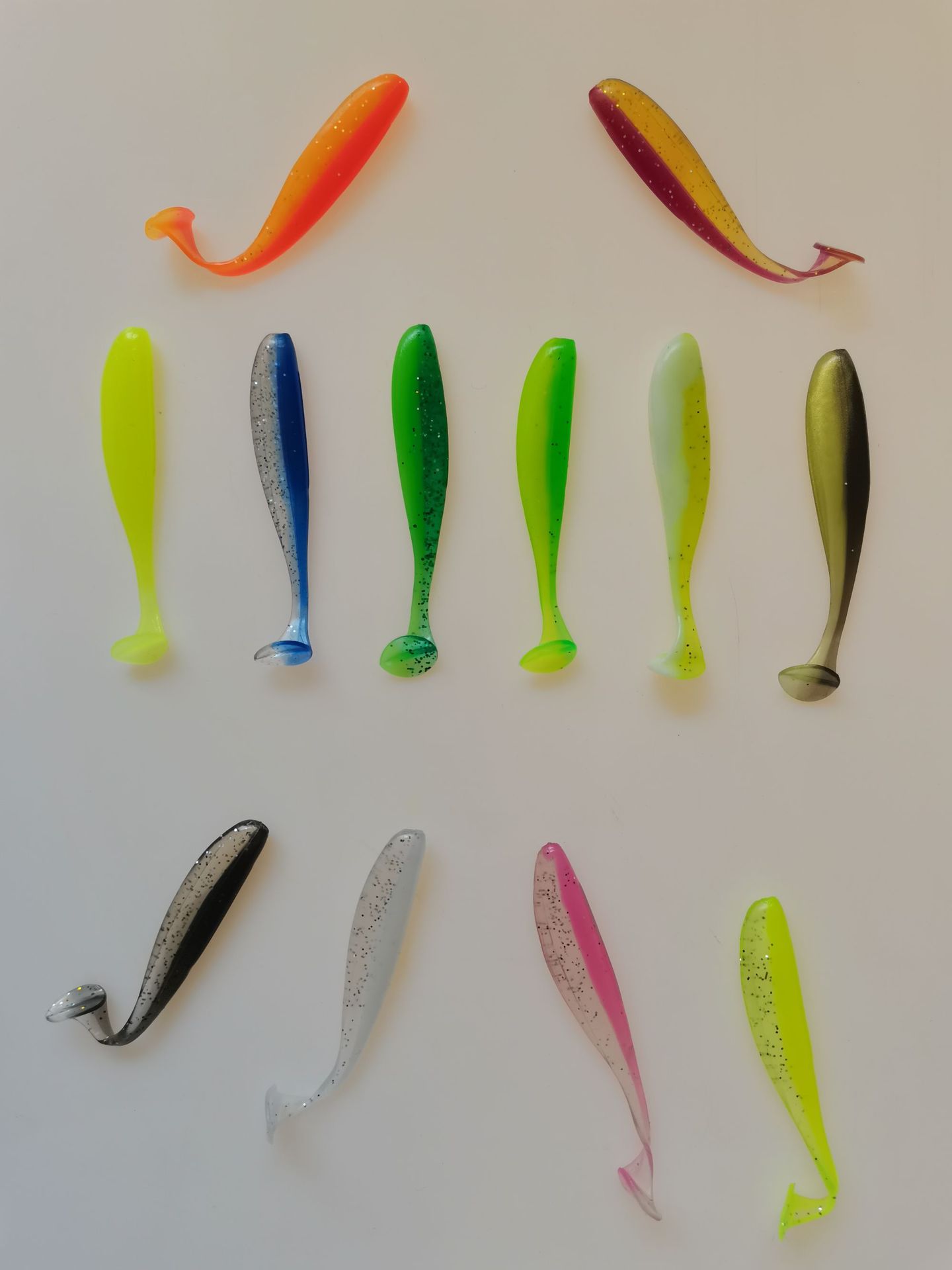 4 Colors Paddle Tail Fishing Lures Soft Plastic Baits Fresh Water Bass Swimbait Tackle Gear