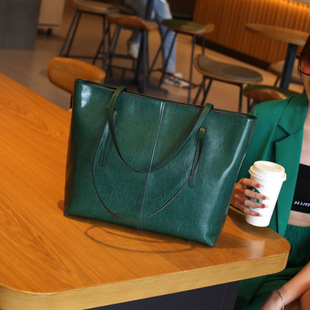 Guangzhou Factory Genuine Leather Large-Capacity Commuter Fashion Tote Bag Women's Cowhide Handheld Shoulder Crossbody Bag Armpit Bag