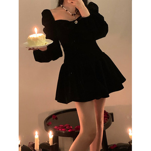 �W���羳���R�d��ʽ�ձ��L���|С��ȹŮ���������B��ȹ��ɫȹ��