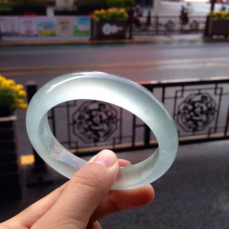 Natuurlijke Birmese Type A Jadeïet Armband Jade Bangle_voghion.com