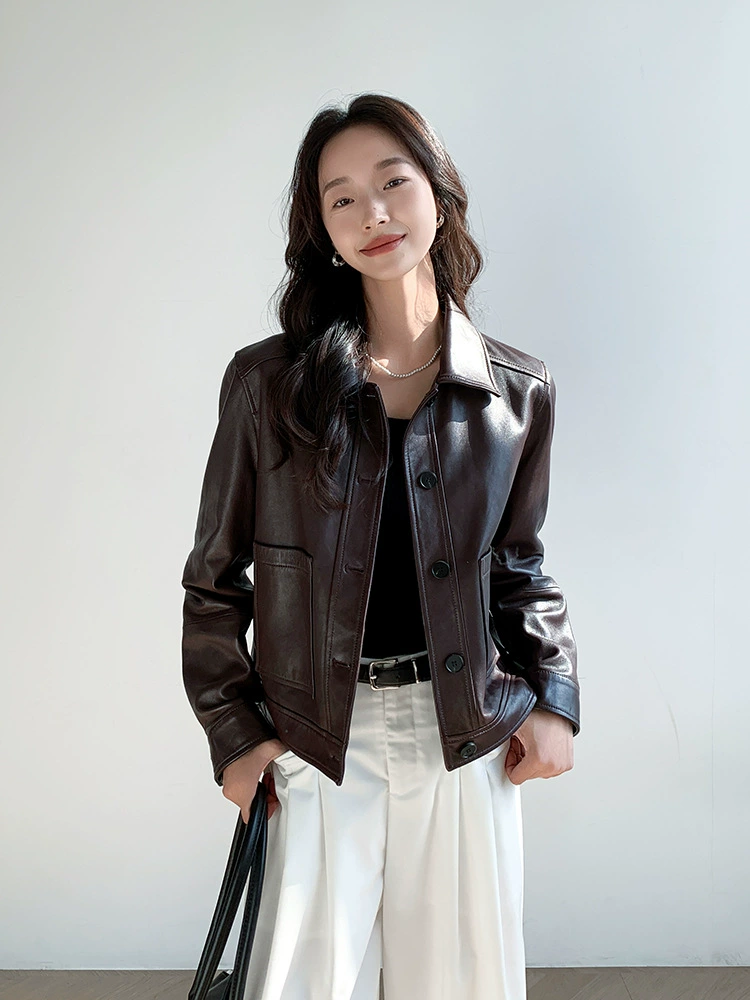 Short fitted demi-season jacket, genuine leather