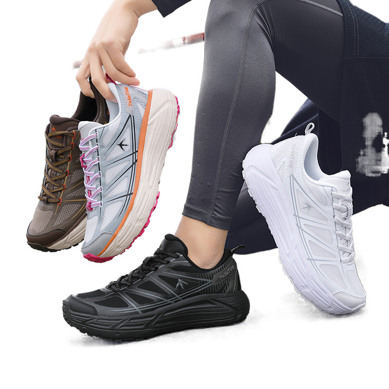 Calzado deportivo de pareja Yujie Bear Four Seasons Zapatos casuales de plataforma de todo fósforo Zapatos para correr transpirables Zapatos de papá antideslizantes y resistentes al desgaste