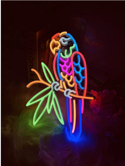 El Parrot Colored
