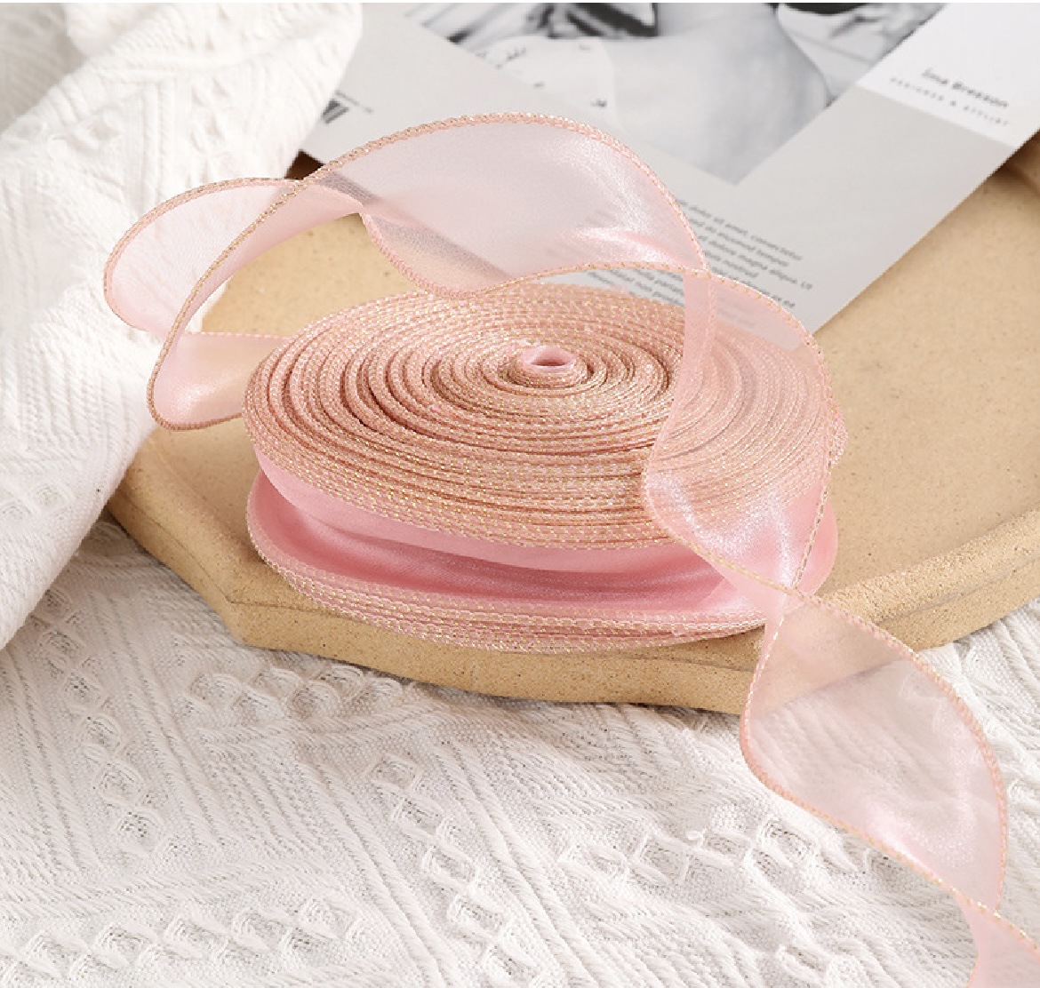 Tela Onda Perlada para Envoltura Floral — DIY Decoración y Repostería