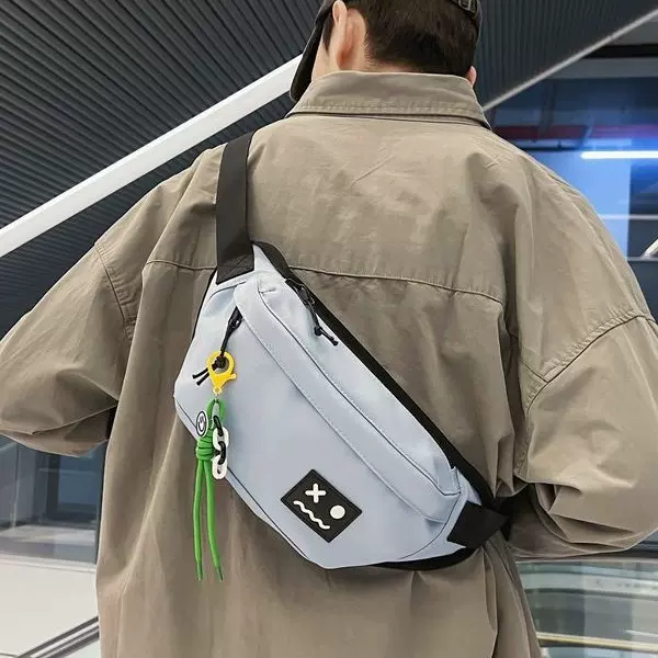 亚马逊胸包男式休闲跑步腰包女斜跨包情侣出游单肩包轻便收纳透气