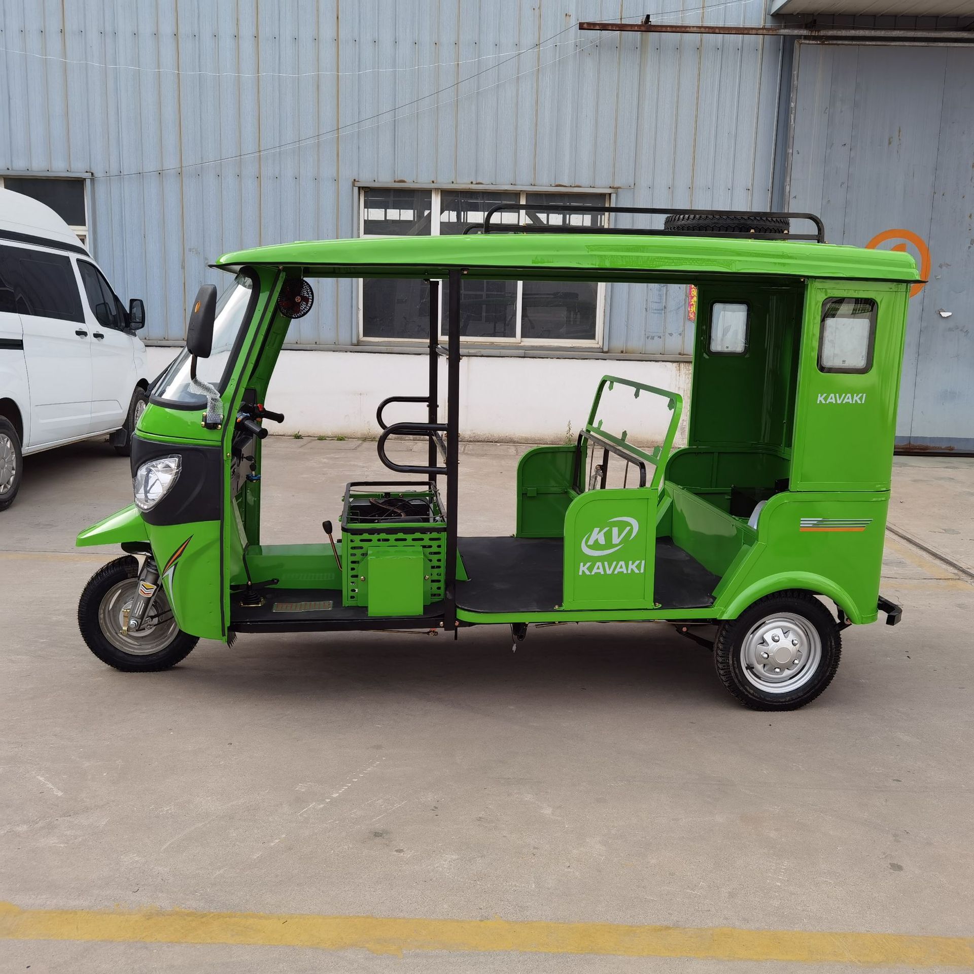 Tuk-Tuk Triciclo de Pasajeros con Techo a Pedal para Transporte de Pasajeros