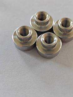 Full-pass Aluminum Screw Cap on Mobile Phone Holder