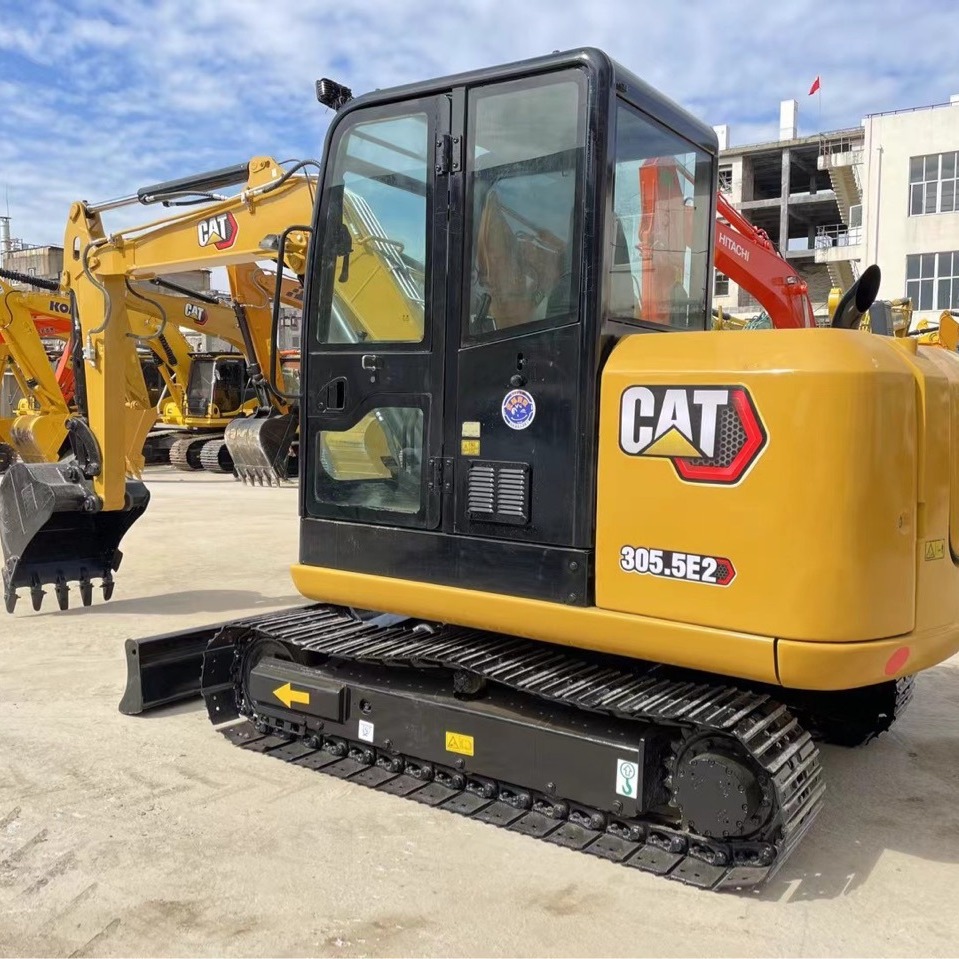 Excavadora de importación de segunda mano 305 Carter 20 30 35 40 micro excavadora línea de exportación de comercio exterior