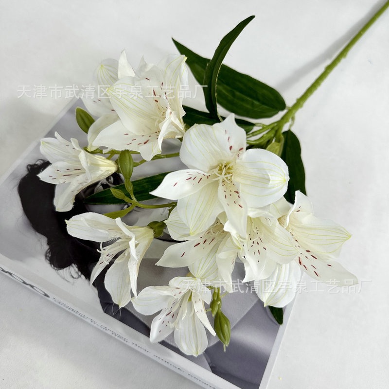 Narciso lirio flor artificial hogar interior flor decorativa pantalla fotografía foto apoyos boda arreglo floral