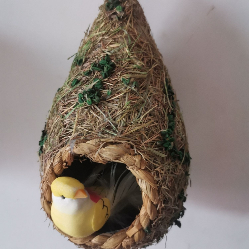 큰 새둥지와 작은 새 세트