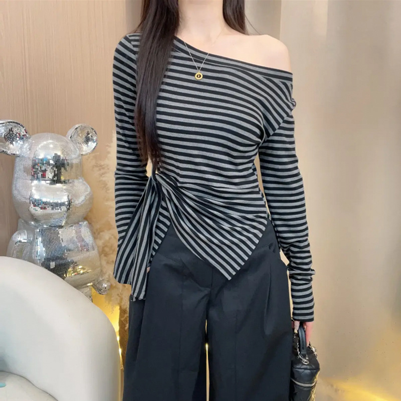 大码胖mm韩系条纹不规则开叉斜肩长袖T恤女装早秋收腰设计感上衣|undefined