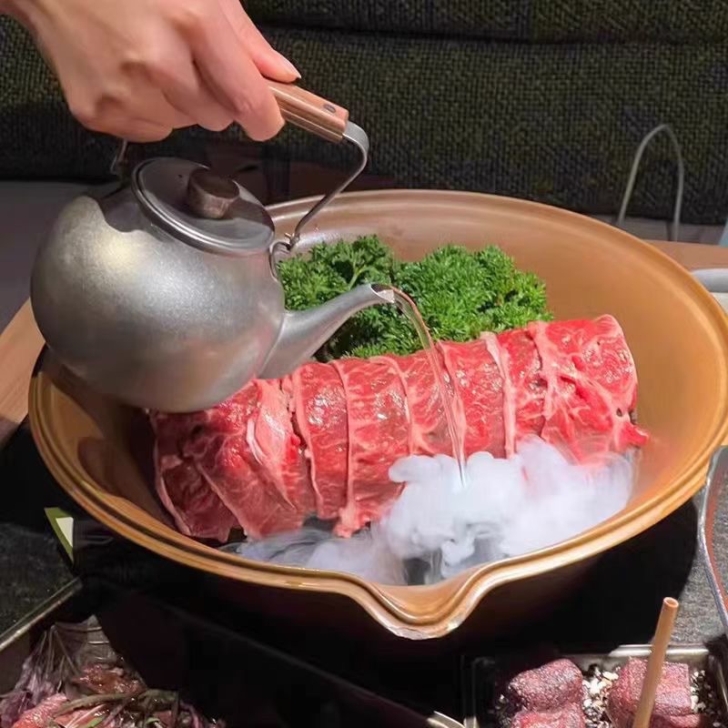 日式刺身陶瓷碗创意有嘴三文鱼盘海鲜资造盘新款火锅店牛肉盘餐具