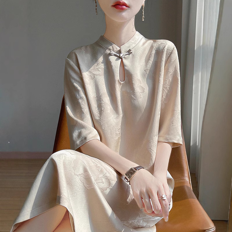 Spring and Summer 2025 New Style Light Guofeng Vertical Collar Buckle Half Sleeve Long Dress Women's Chinese Satin Jacquard Loose dress