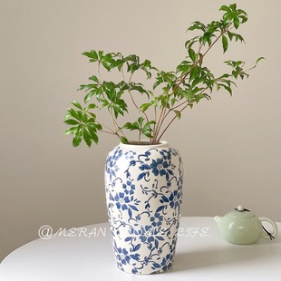 New Chinese Style Retro Blue and White Porcelain Ceramic Vase Water-Raised Flower Arrangement Flowers Living Room Entrance Decoration Ornaments
