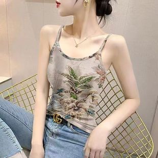 Summer New 2025 Mom Style Printed Fashion Camisole Base Shirt Slimming Outerwear Top for Women