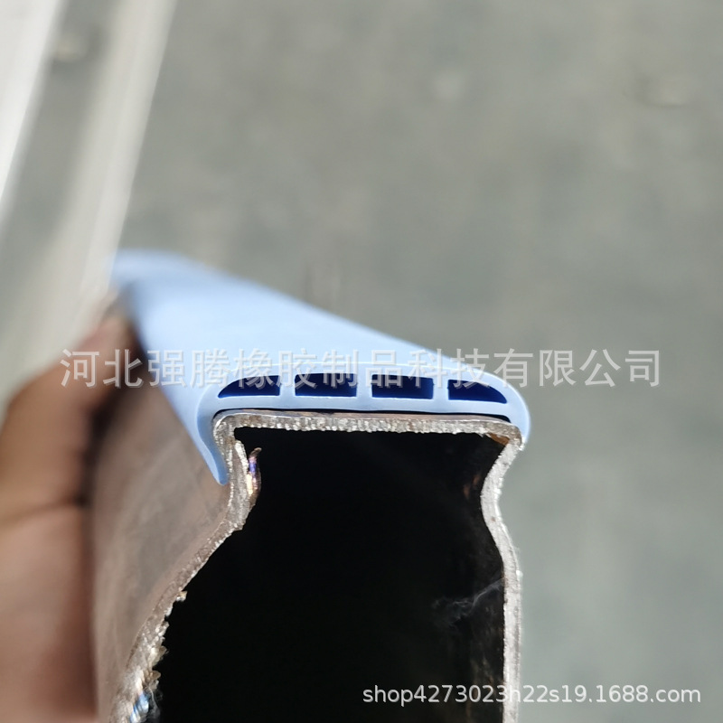 批发U型密封条橱柜封边U型自粘封边条机械木板家具包边条软封边条