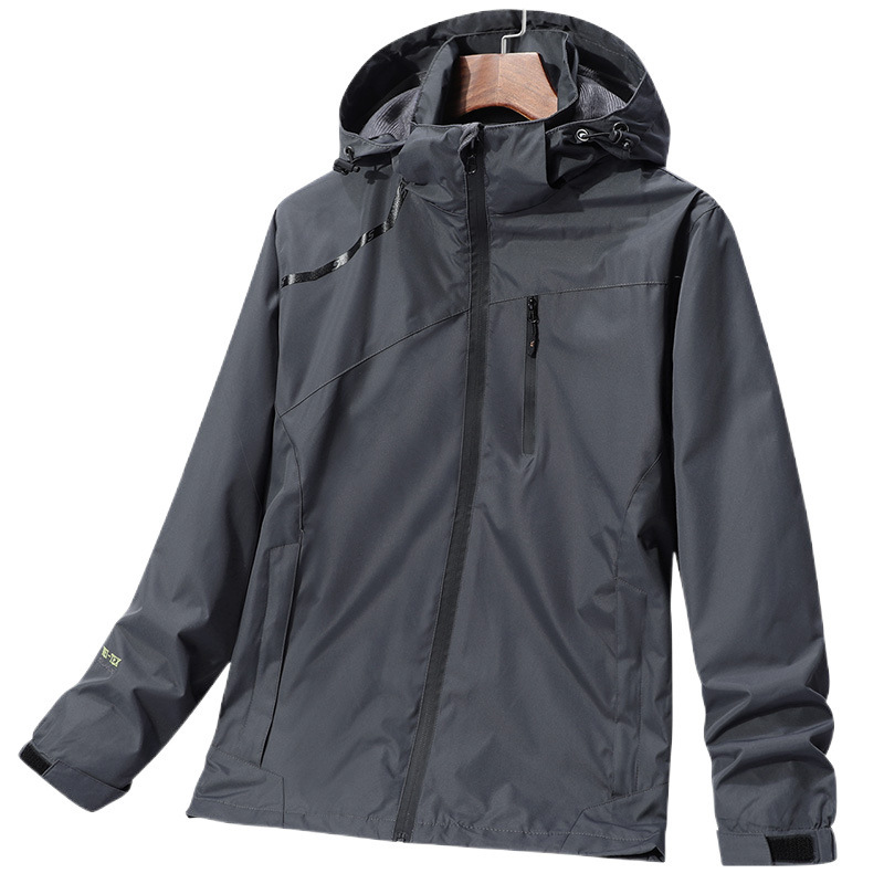 Fábrica directa al aire libre hombre ropa de asalto mujer primavera y otoño delgada abrigo abrigo impermeable a prueba de viento chaqueta casual