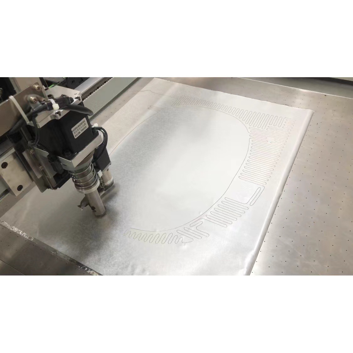 Fabrica de Dongguan suministra directamente cubierta automática de inodoro de película antifumble de goma de mascota de silicio de alambre de silicio máquina de línea de calentamiento