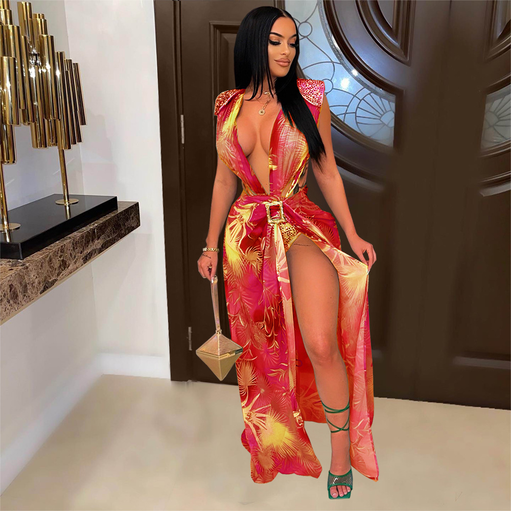 Buy Women's Clothing Online | Buy Trending Dresses for Women