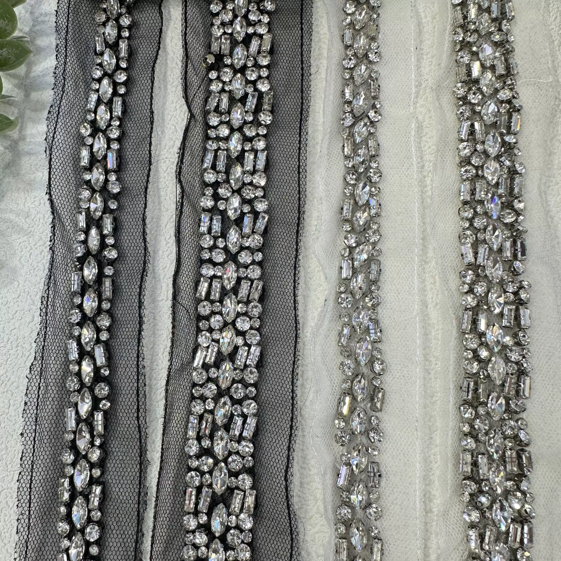 Новая прочная сетчатая тесьма с кристаллами для ручного изготовления одежды, украшения краев одежды, платков, ювелирных изделий и декоративных аксессуаров