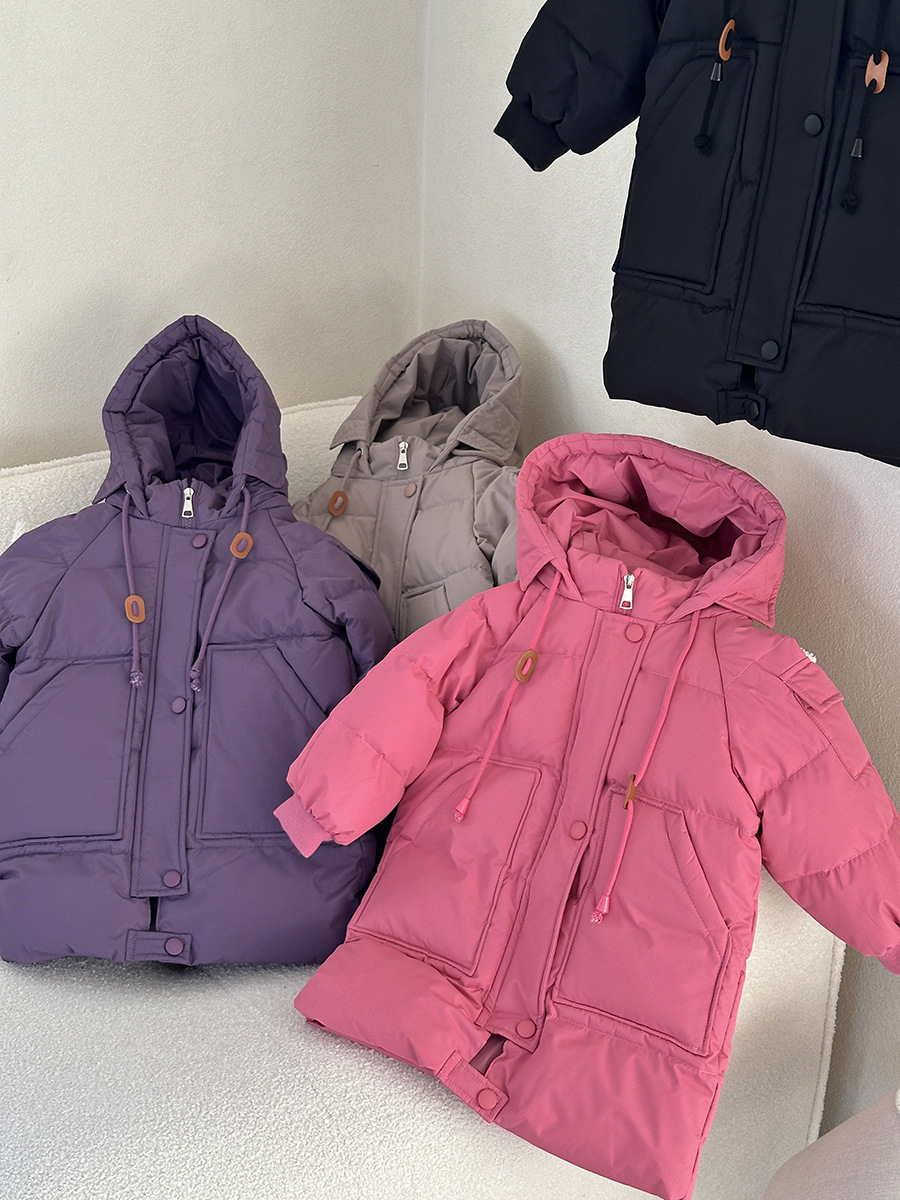 Otoño y invierno nuevo tipo de ropa de invierno para niños espeso mediano y largo de seda de terciopelo cálido ropa de niños chaqueta chaqueta comercio exterior