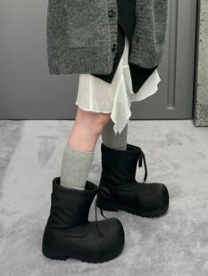 Ski winter non-slip keep warm low boots platform, large rounded toe, drawstring, uniquely cute style, height increasing