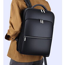 backpack˫���������߼��е��԰��������������а���ʿ����