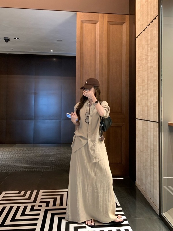 松驰慵懒感套装宽松polo领长袖衬衫女秋季高腰半身裙A字裙两件套|undefined