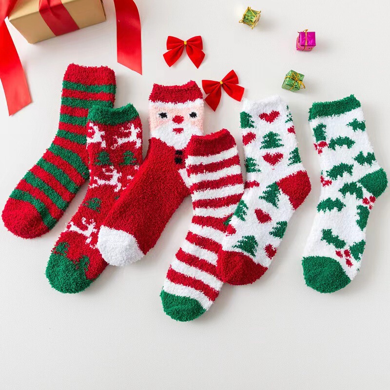 冬の靴下サンゴのベルベットのクリスマスの靴下の子供のサンタクロースの家の保温の床の靴下のヘラジカの漫画の睡眠の靴下|undefined