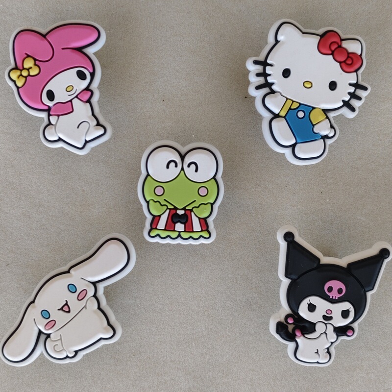 Sanrio Cartoon Girl Kt Kuromi Clog Shoe Charms DIY Accessories Clog Shoe Decoration Buttons Accessories