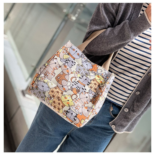 Running new canvas kitten portable large-capacity lunch box bag lunch lunch bag mommy bag for work and commuting