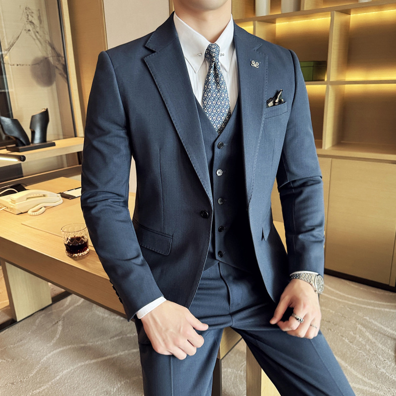 High-End Pinstripes Suit Men's Suit 2025 New Business Casual Slim Fit Groom Wedding Suit Three-Piece Suit