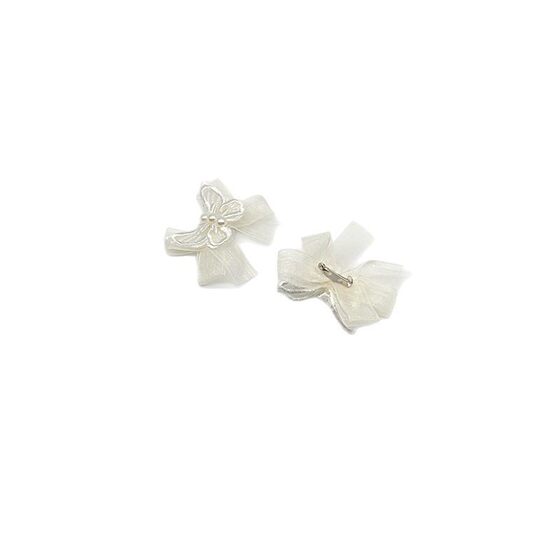 White Mesh Butterfly Pearl Brooch Girl Mori Immortal Bow Clothing Bag Pin Pendant All-match Women